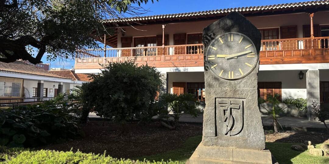 Artemedia-Helping-Taroconte-Totem-Multimedia-Series-3